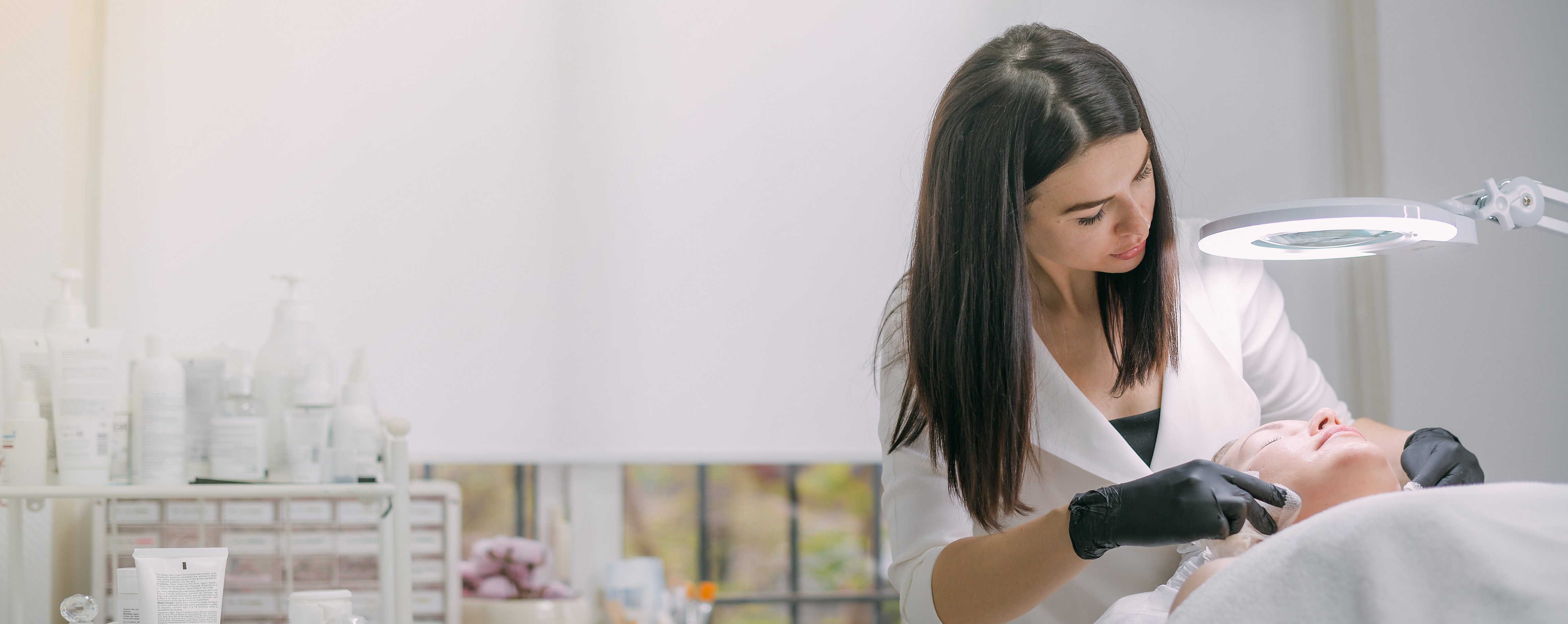 powering a successful dermatology brand launch through unified commercial data and analytics